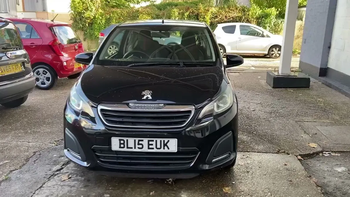 Sextons cars Swansea photo 10