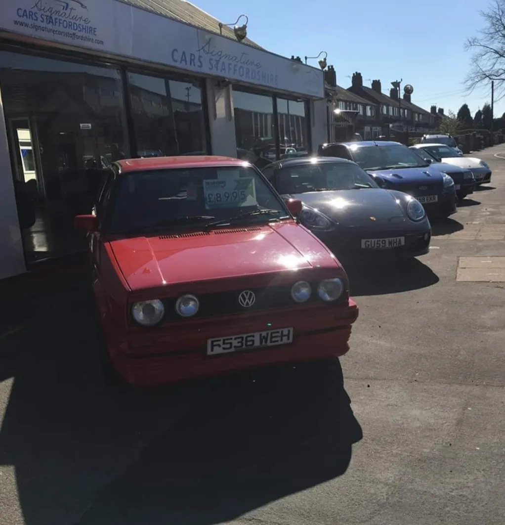 Signature Cars Staffordshire Ltd photo 7