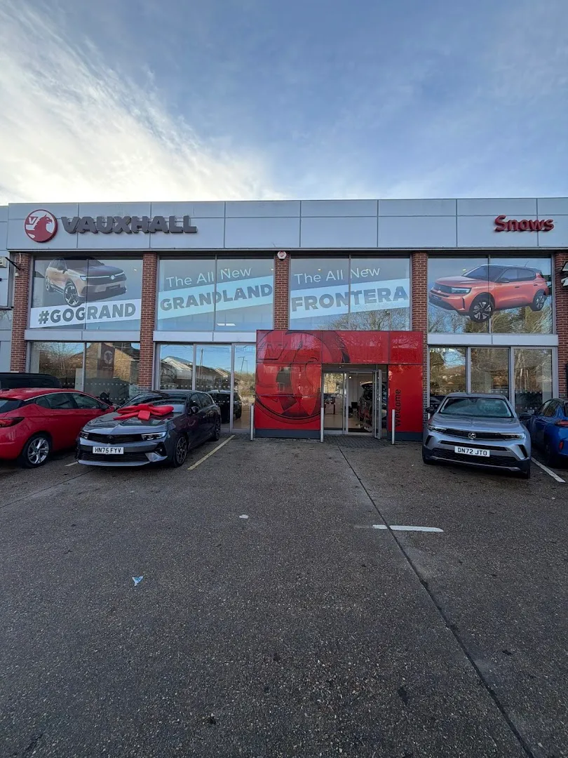Snows Vauxhall Southampton photo 5