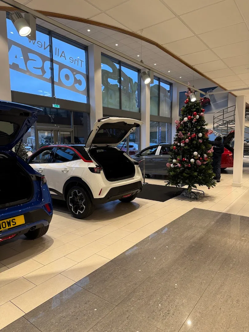 Snows Vauxhall Southampton photo 6