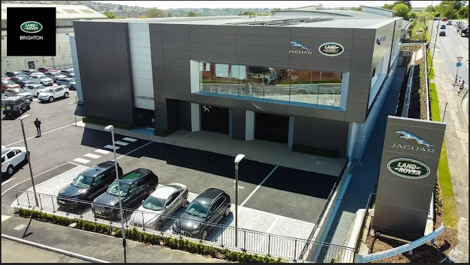 Southeast Motors Land Rover Brighton photo 4