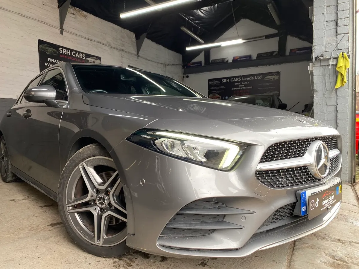 Srh Cars (Leeds) Ltd — Used car dealer in Leeds