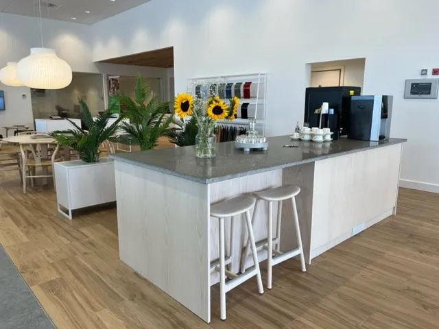 Stoneacre Lincoln - Volvo Cars photo 8