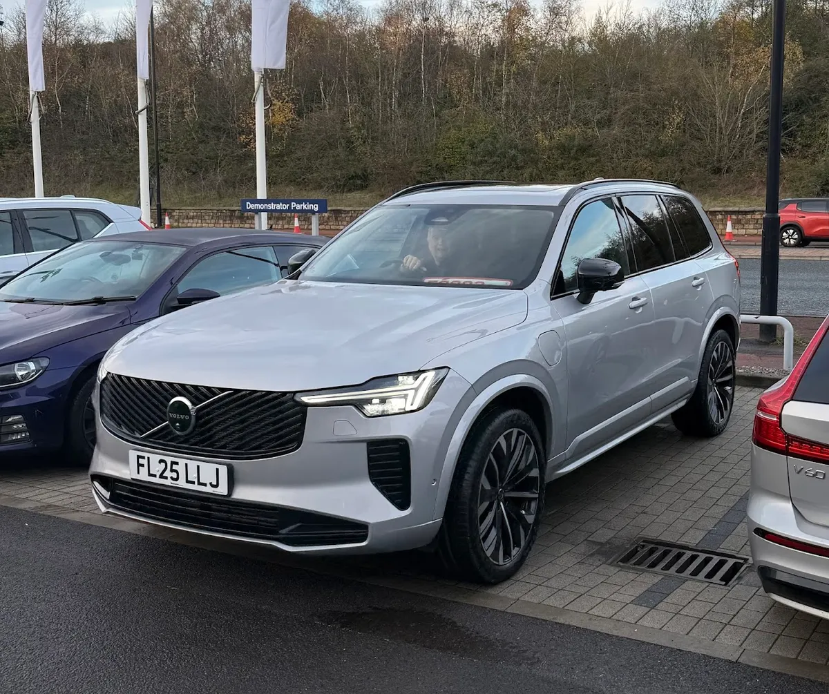 Stoneacre Newcastle - Volvo Cars photo 5