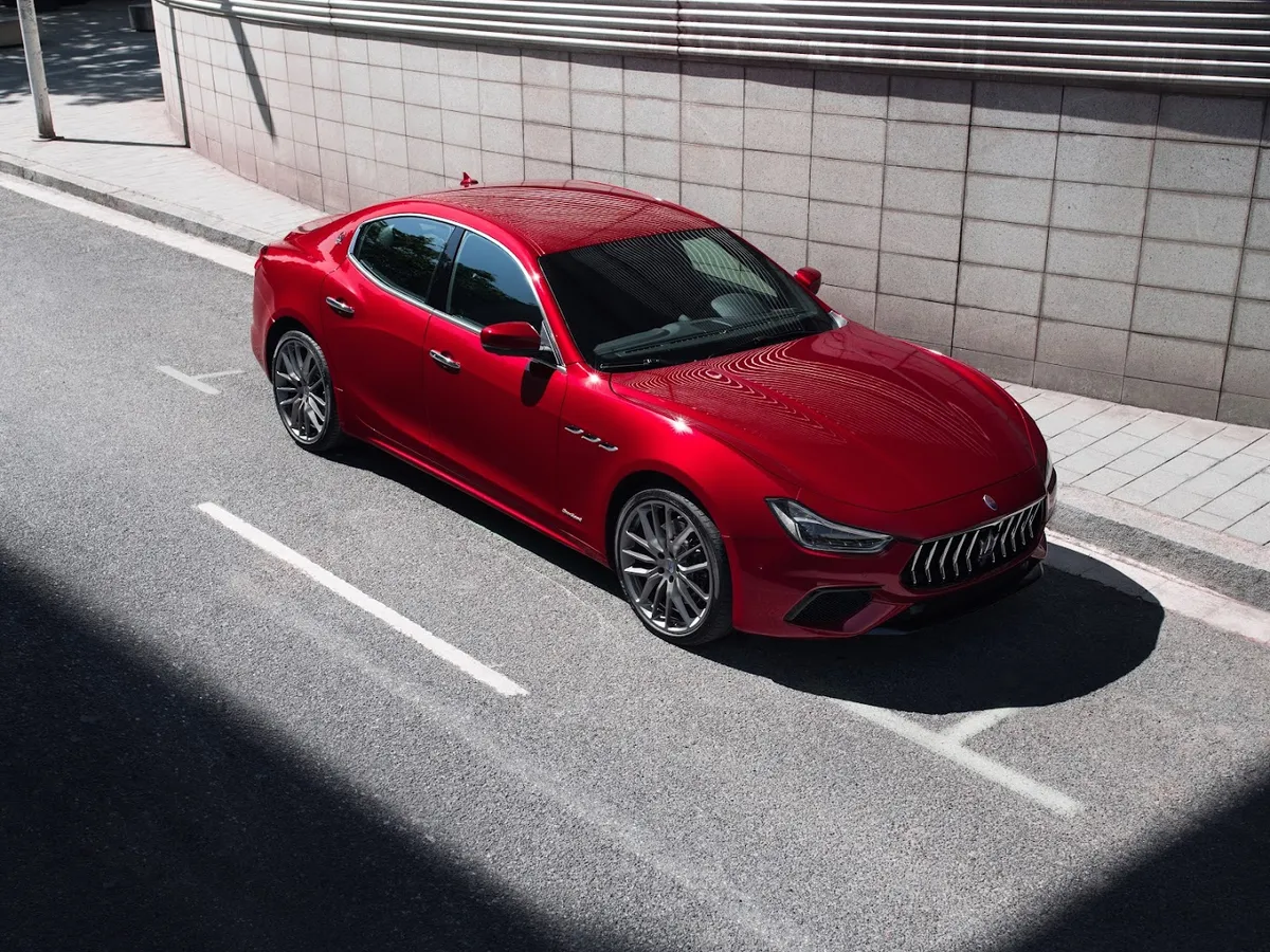 Stratstone Maserati Colchester Aftersales photo 5