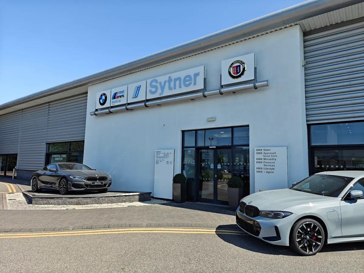 Sytner Leicester BMW — BMW dealer in Leicester