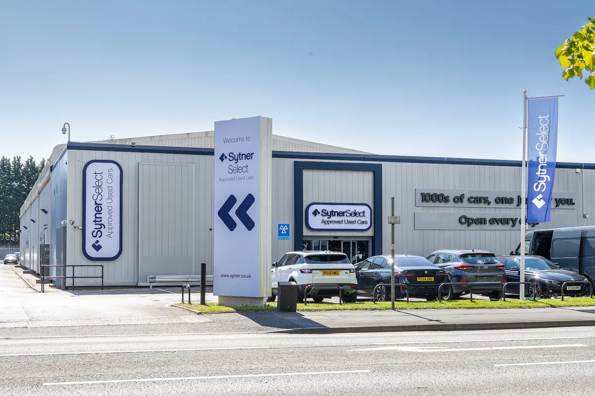 Sytner Select Cardiff photo 2