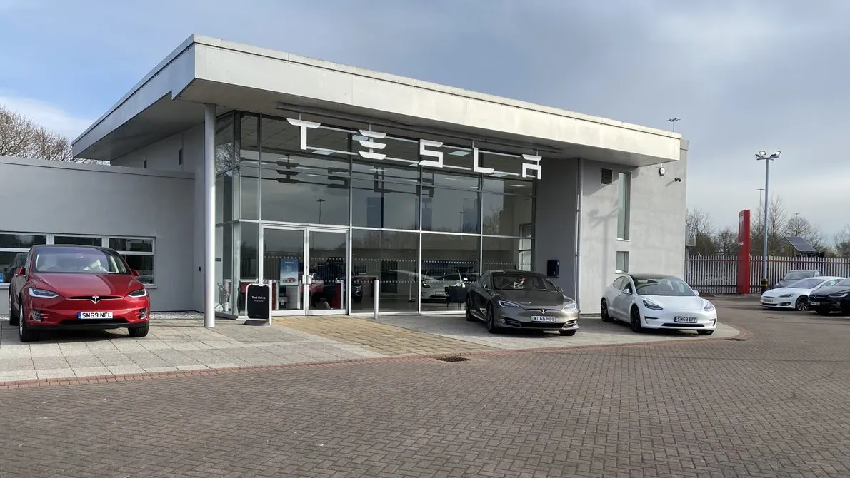 Tesla Centre Glasgow photo 3
