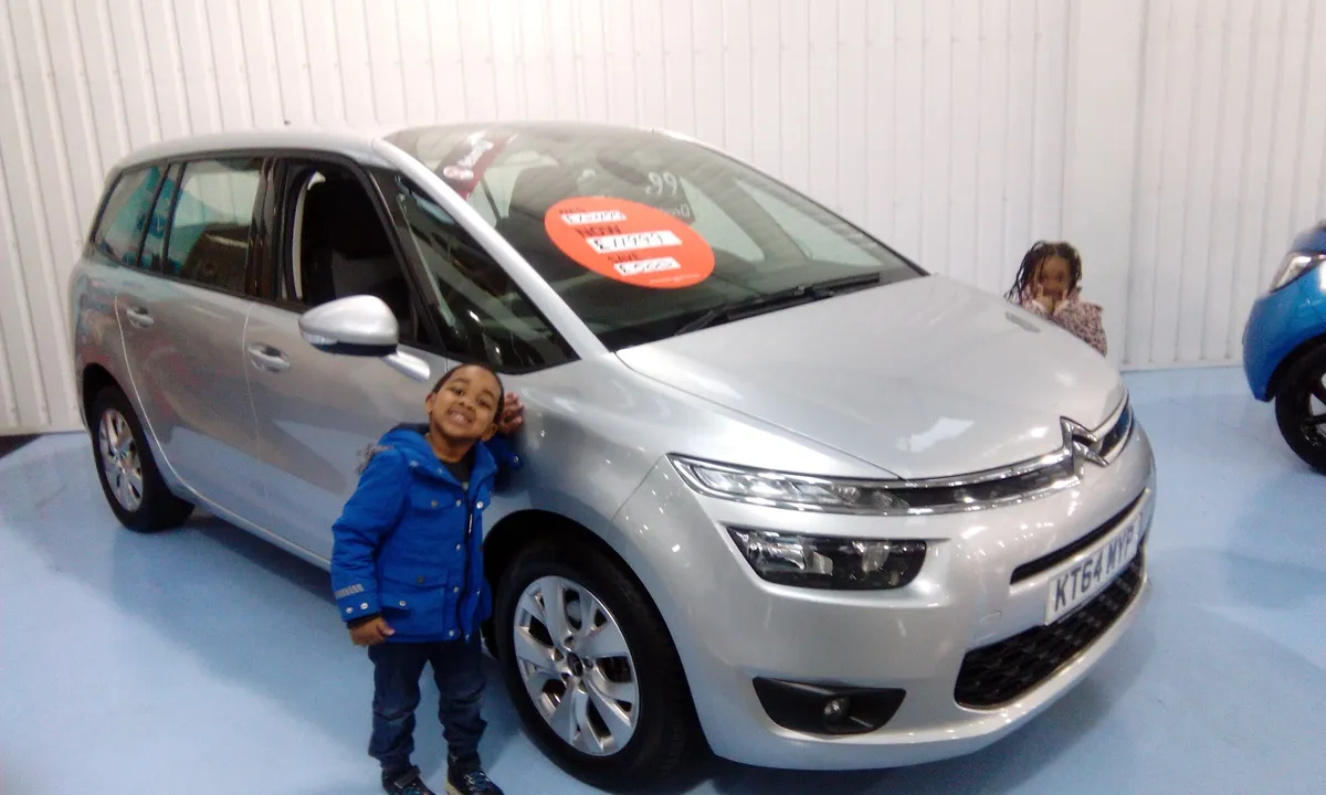 The Car Warehouse Swansea photo 8