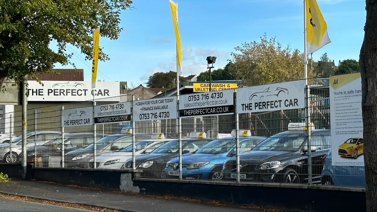 THE PERFECT CAR photo 2