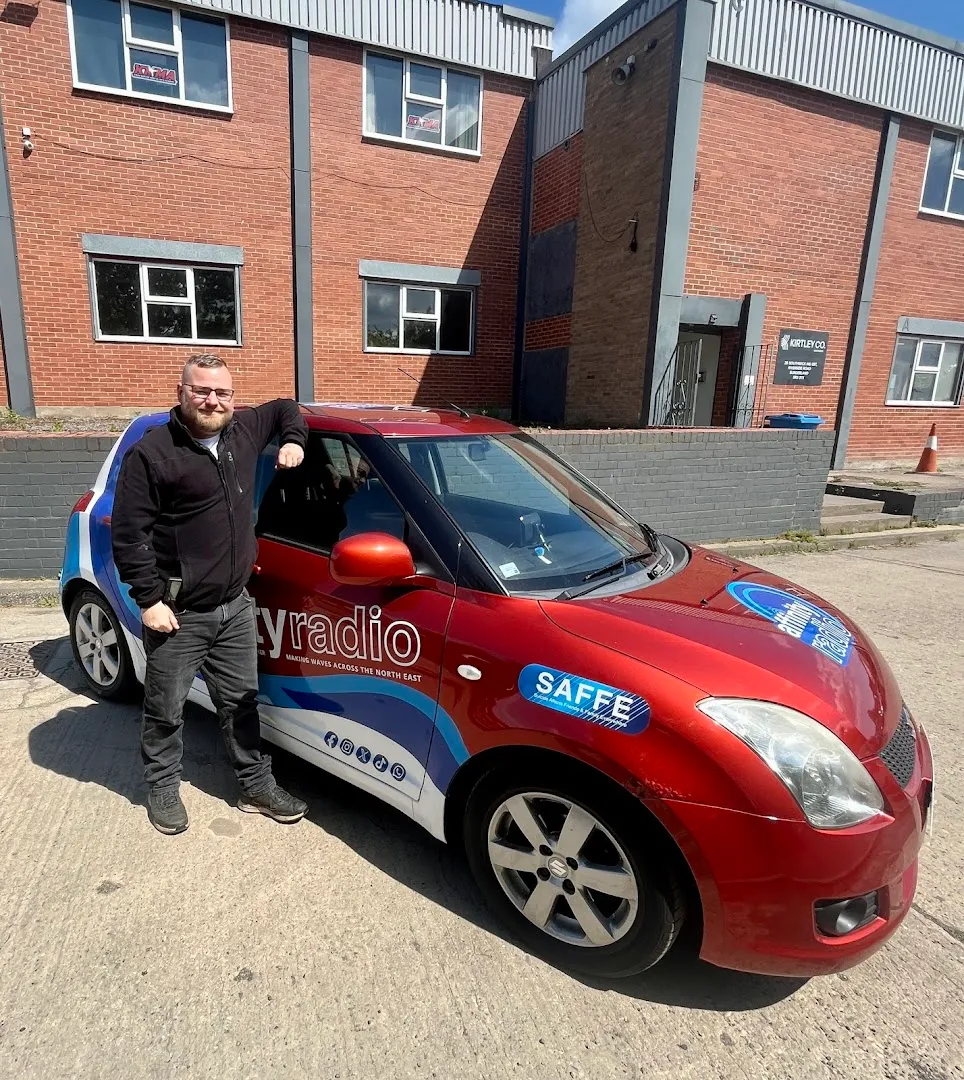 Top Right Car Centre photo 4