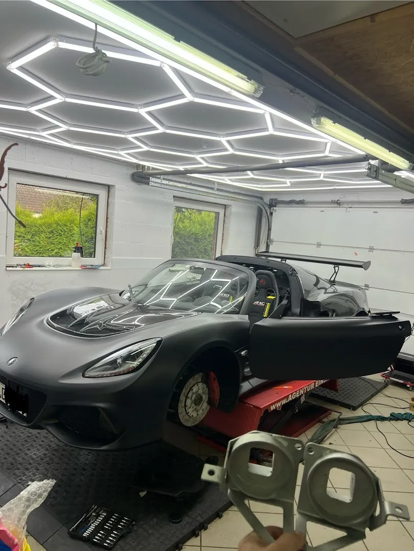 UK Lotus Centre — Car dealer in Halesowen