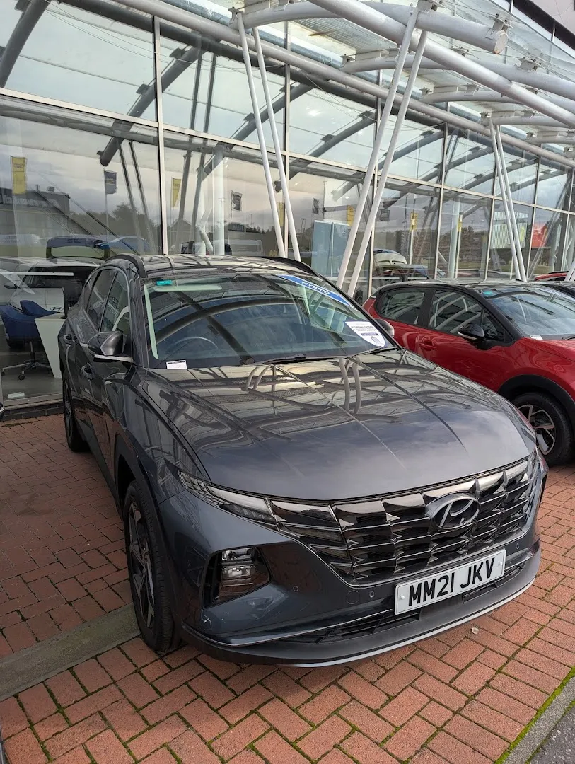 Vertu Hyundai Edinburgh East photo 2