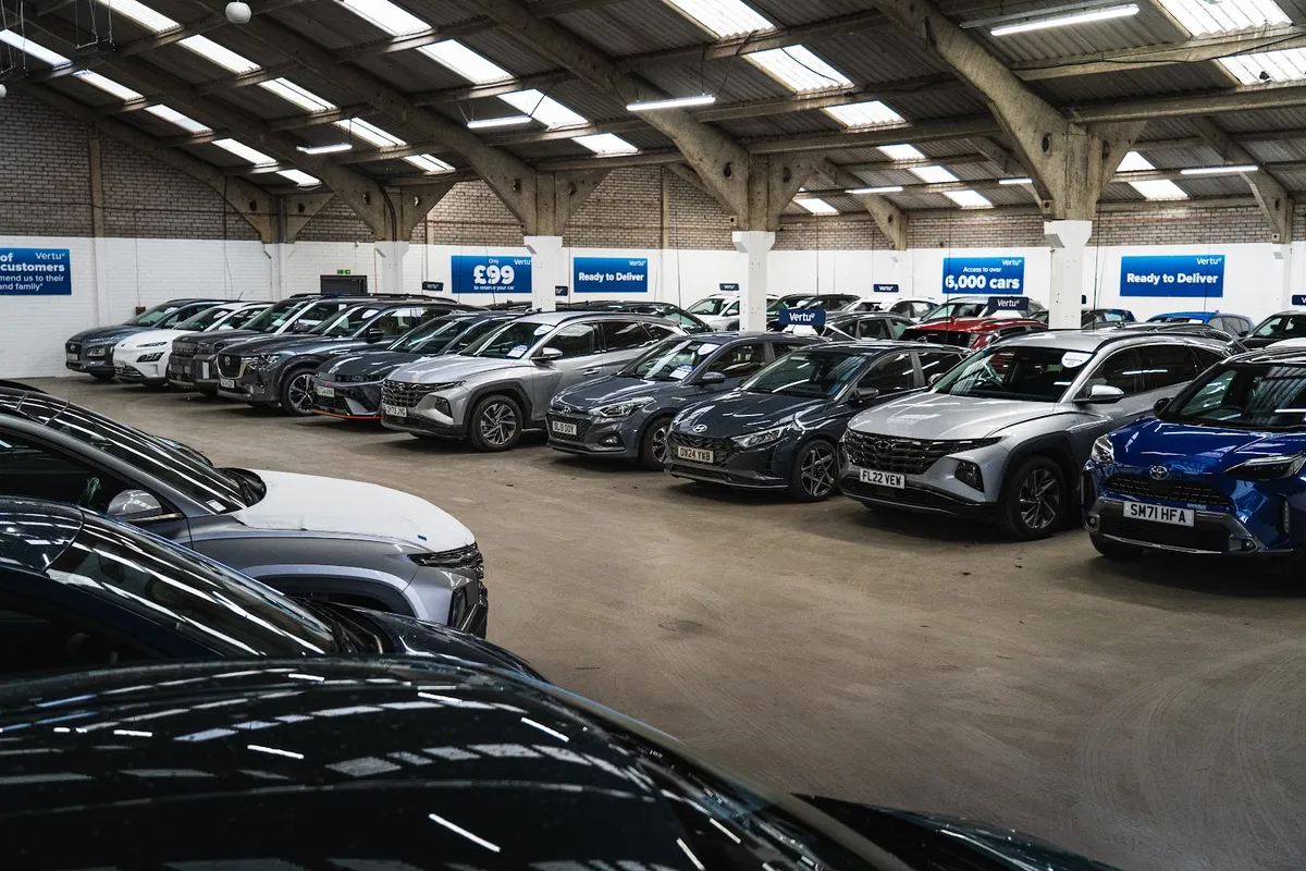 Vertu Hyundai Edinburgh West photo 4