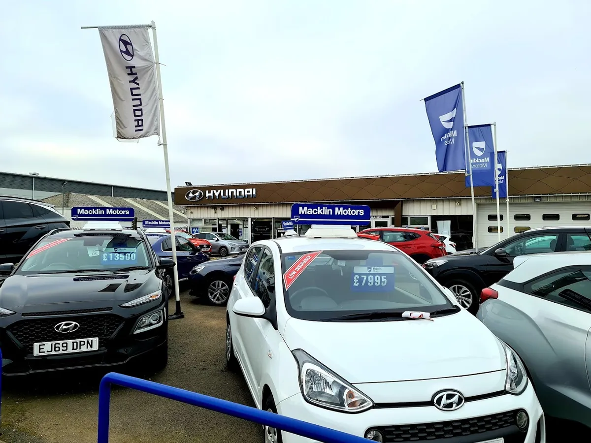 Vertu Hyundai Edinburgh West photo 8
