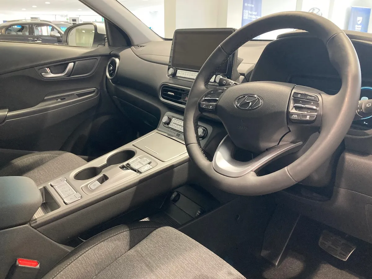 Vertu Hyundai Sunderland photo 8