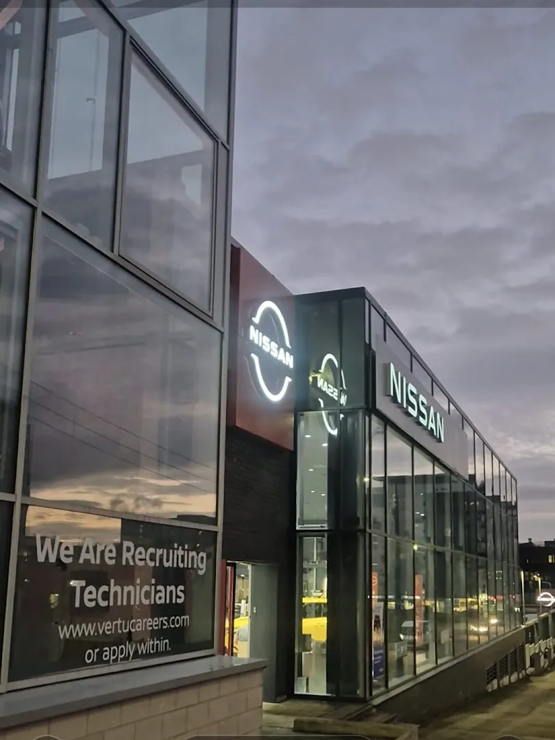 Vertu Nissan Glasgow Central photo 2
