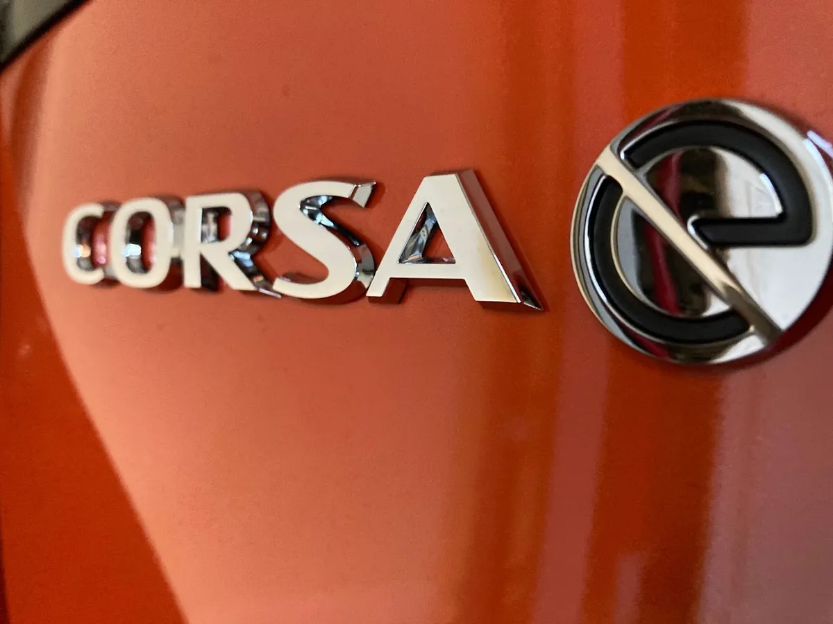 Vertu Vauxhall Newcastle photo 9