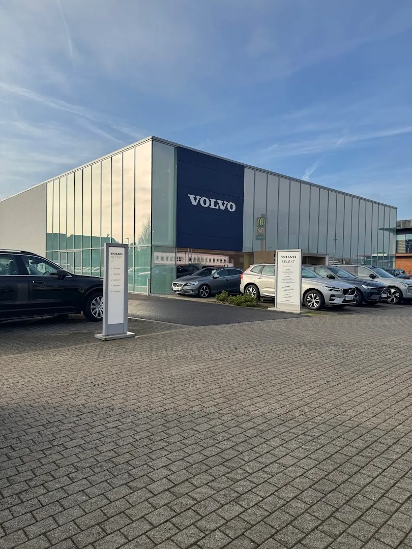 Volvo Cars Bolton — Volvo dealer in Bolton