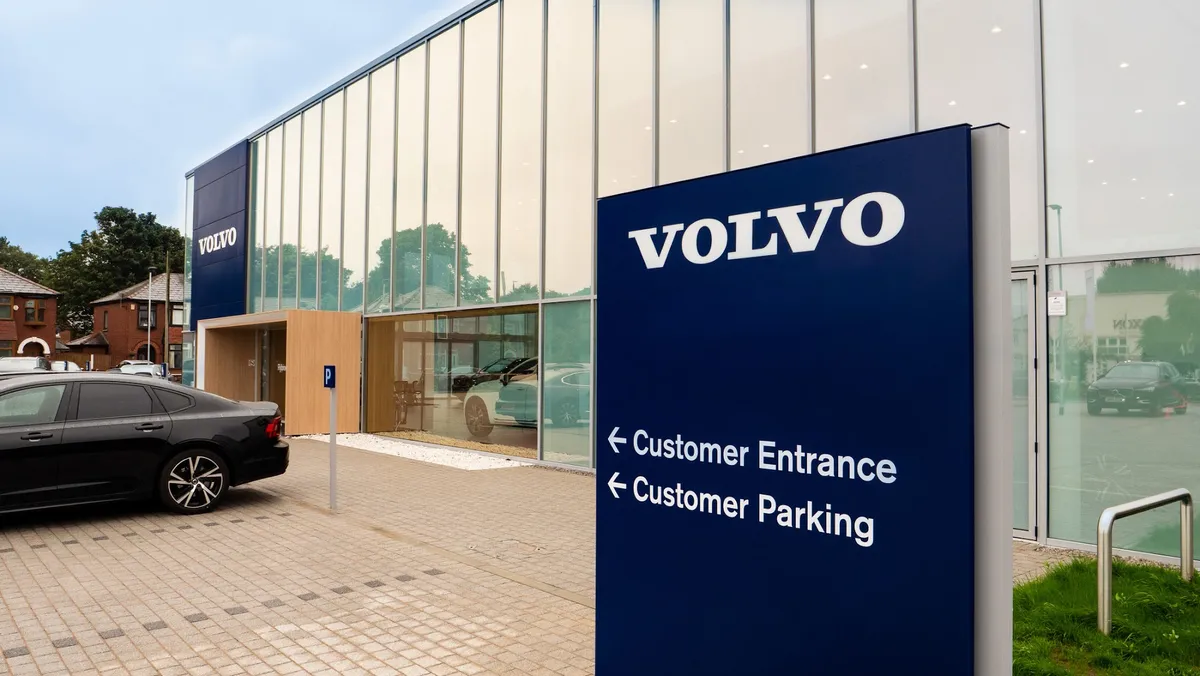 Volvo Cars Bolton photo 3