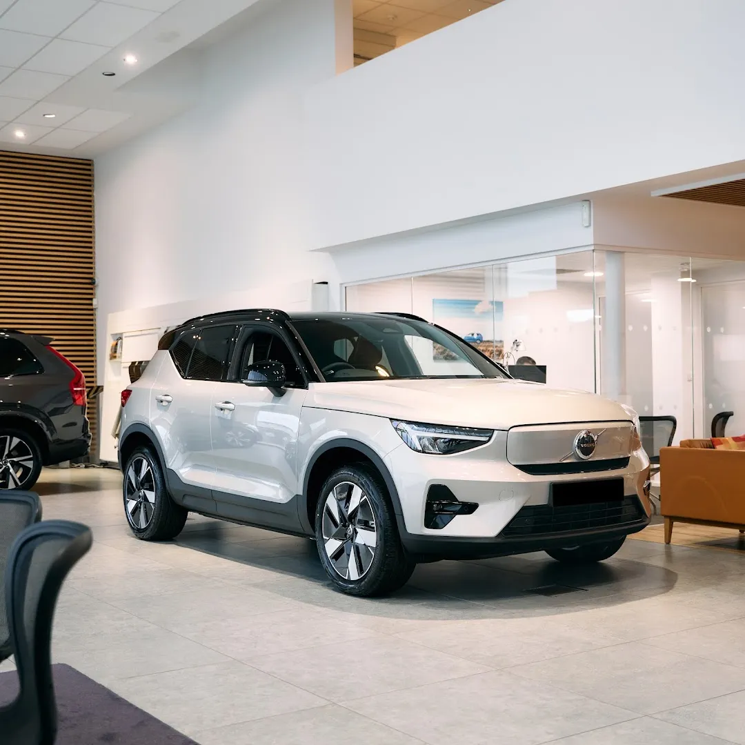 Volvo Cars Poole photo 7