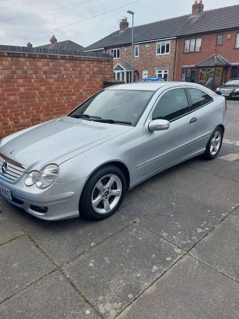 Warbreck Car Sales ltd photo 4