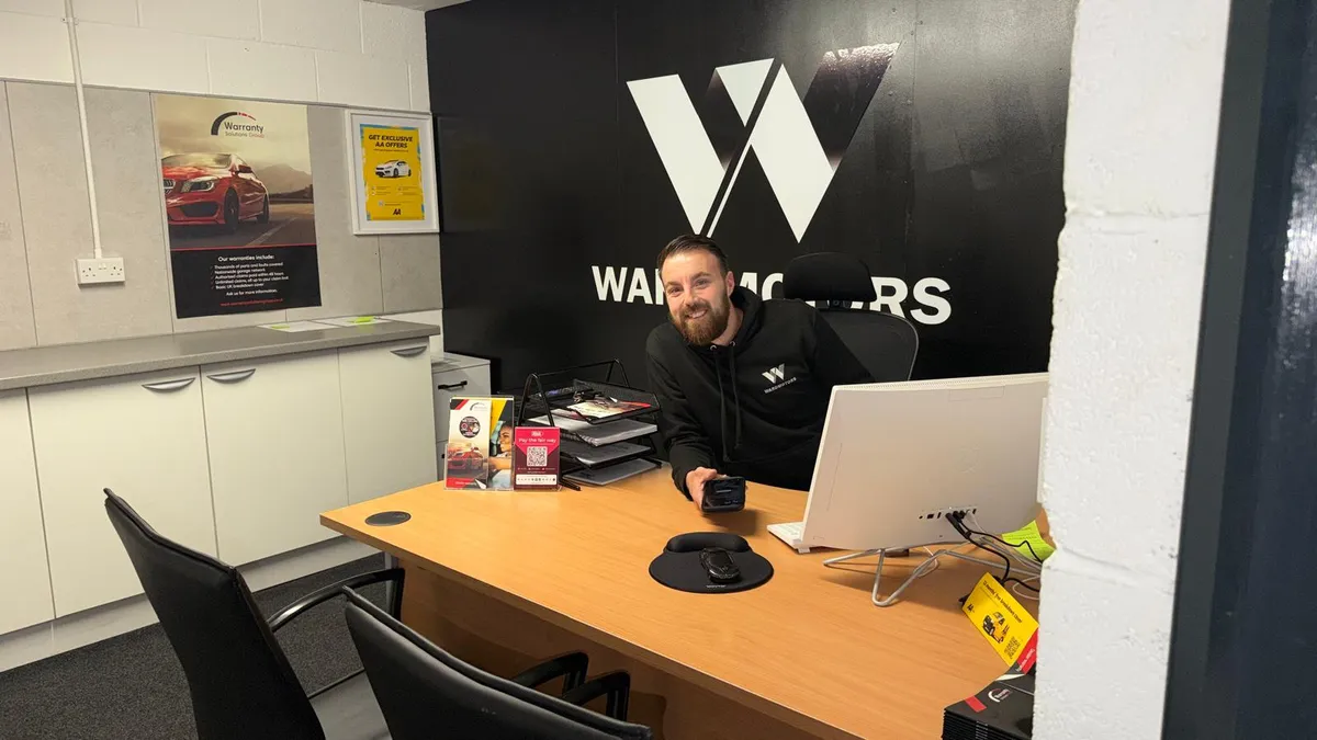 Ward Motors Leeds Used Cars Leeds Showroom photo 4