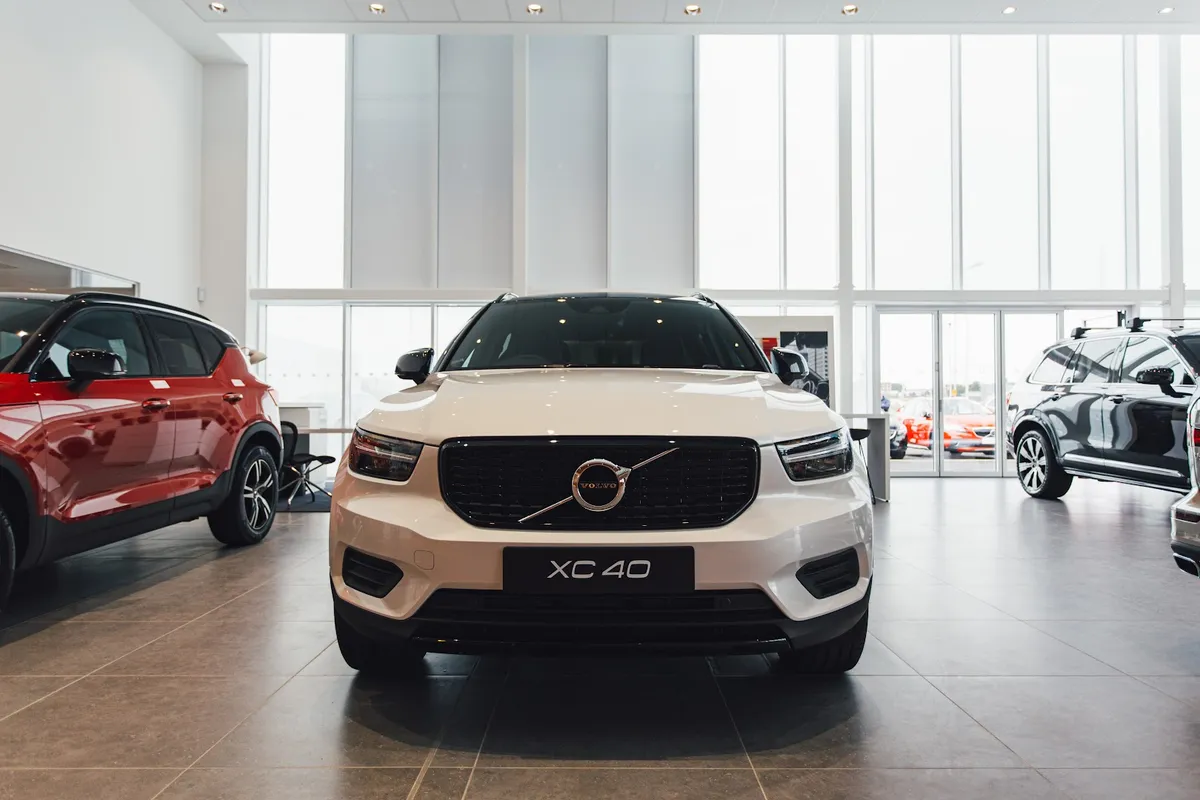 Waylands - Volvo Cars Bristol photo 3