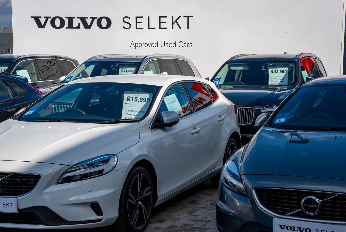 Waylands - Volvo Cars Reading photo 7