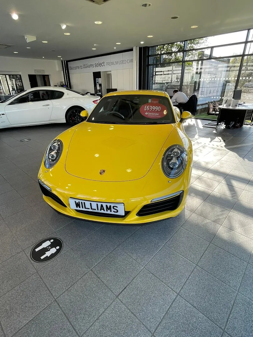 Williams Select Manchester photo 2