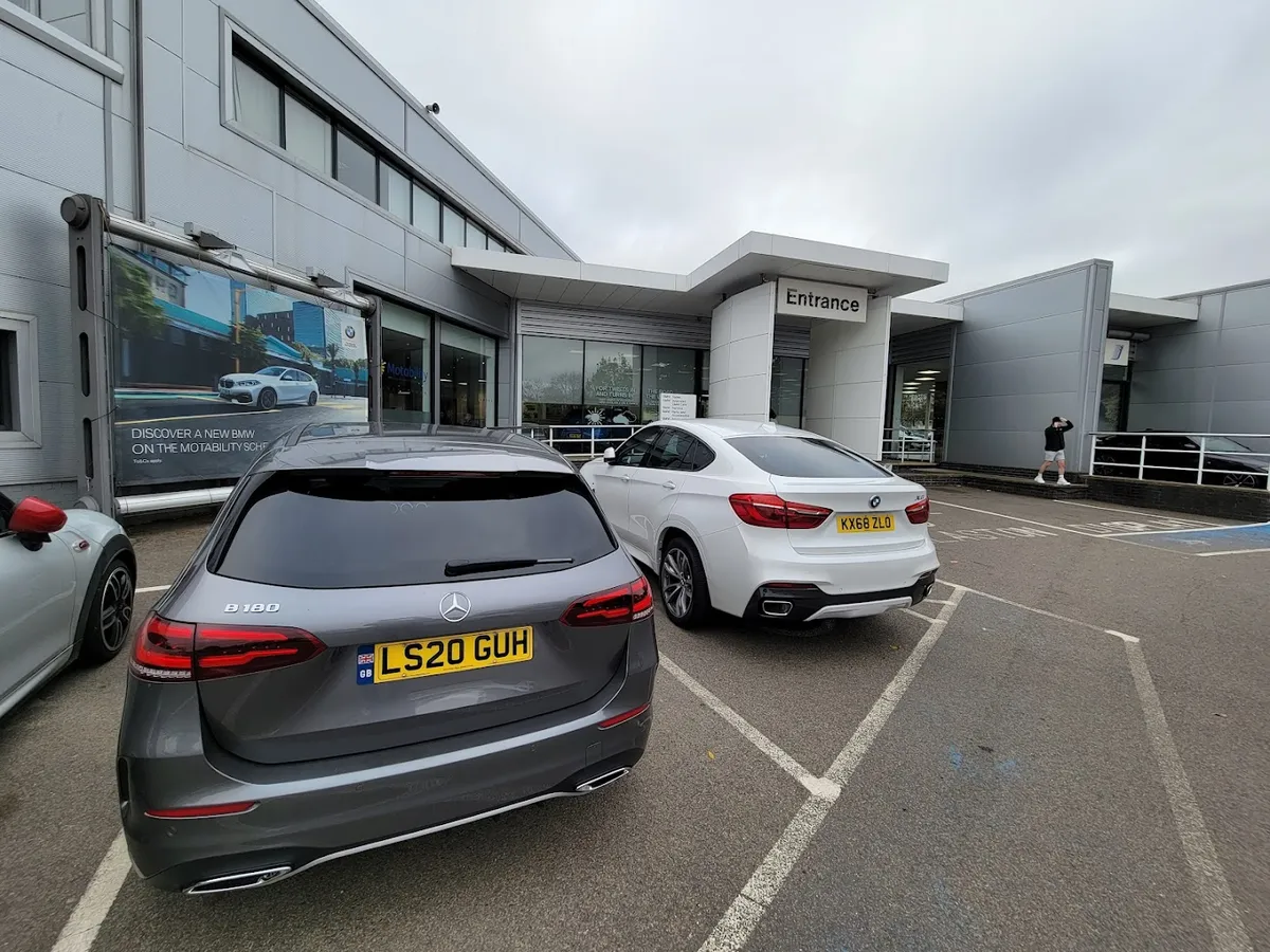 Wollaston BMW photo 9